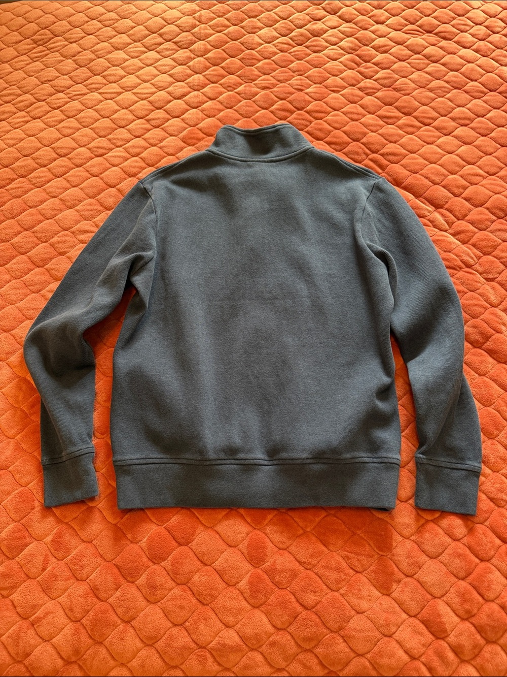 Lacoste Pullover - Picture 4 of 4
